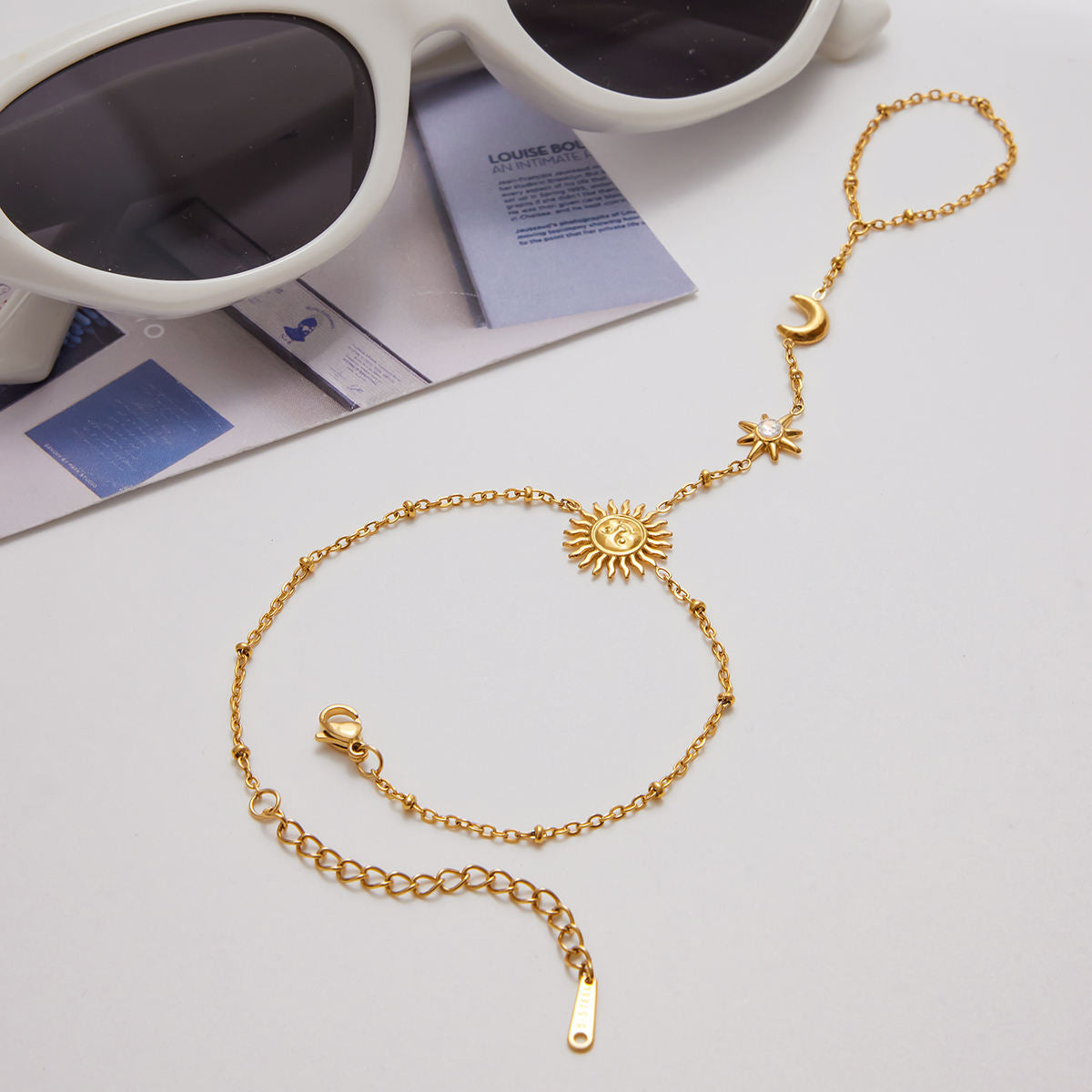 Soluné Hand Chain Bracelet