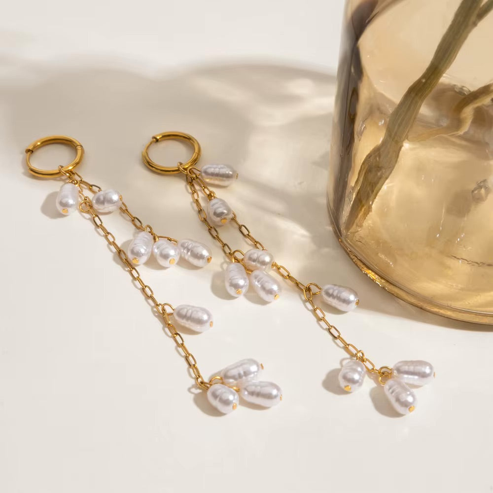 Elara Pearl Drop Earrings