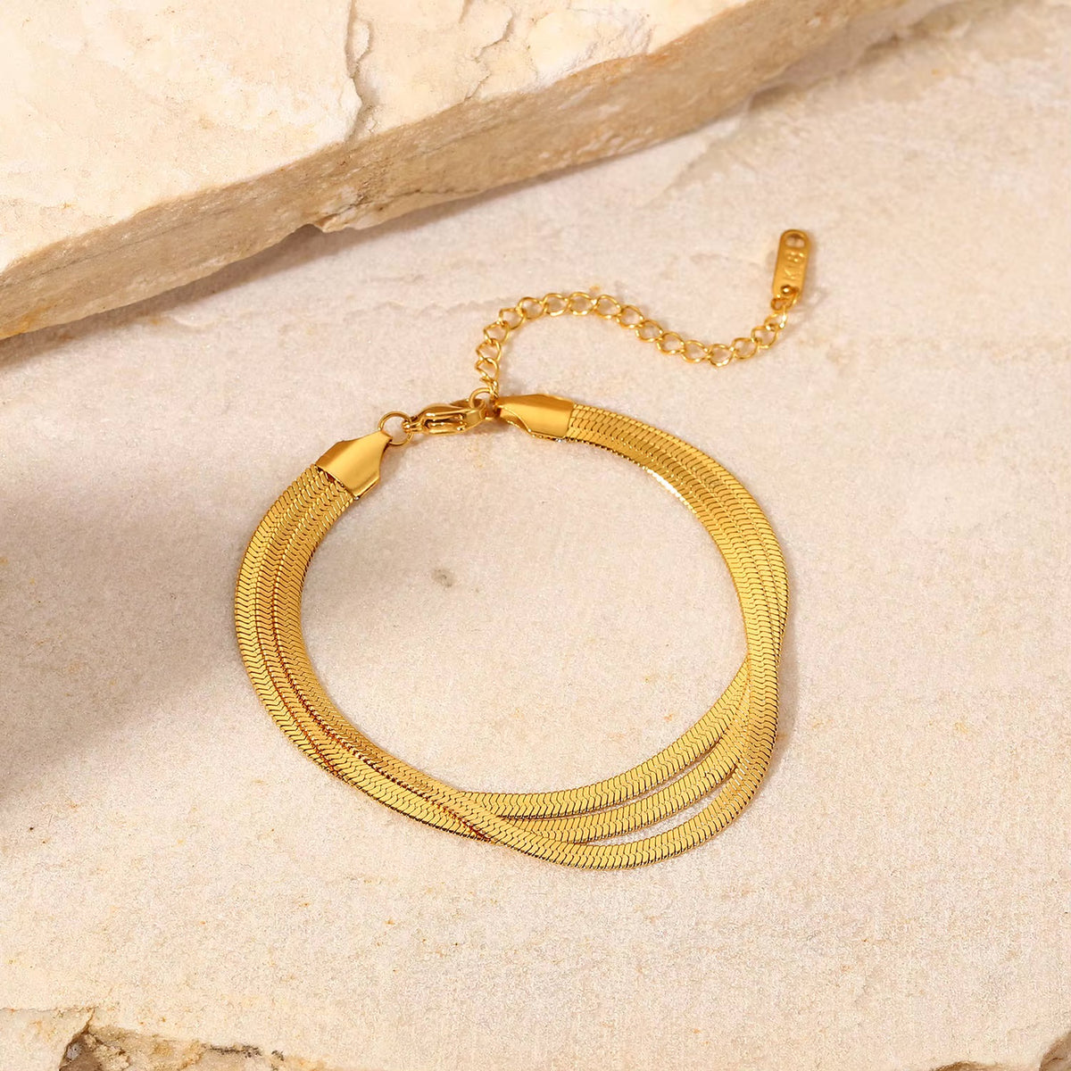 Valenne Snake Chain Bracelet