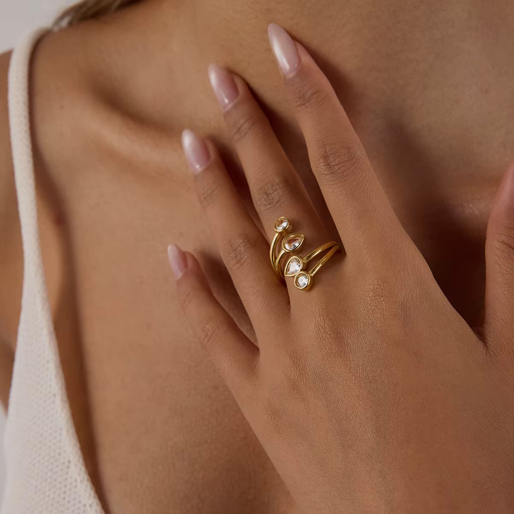 Calyra Teardrop Ring
