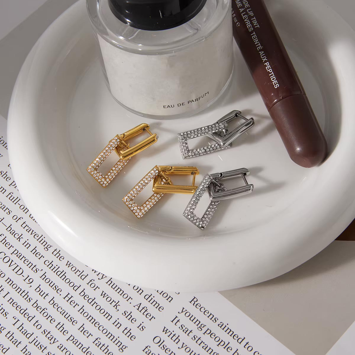 Zelinne Crystal Drop Earrings