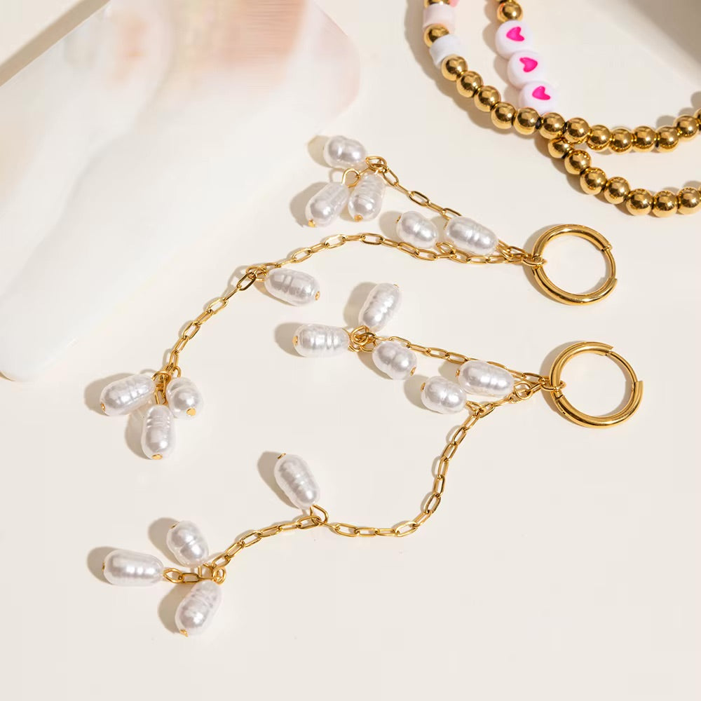 Elara Pearl Drop Earrings