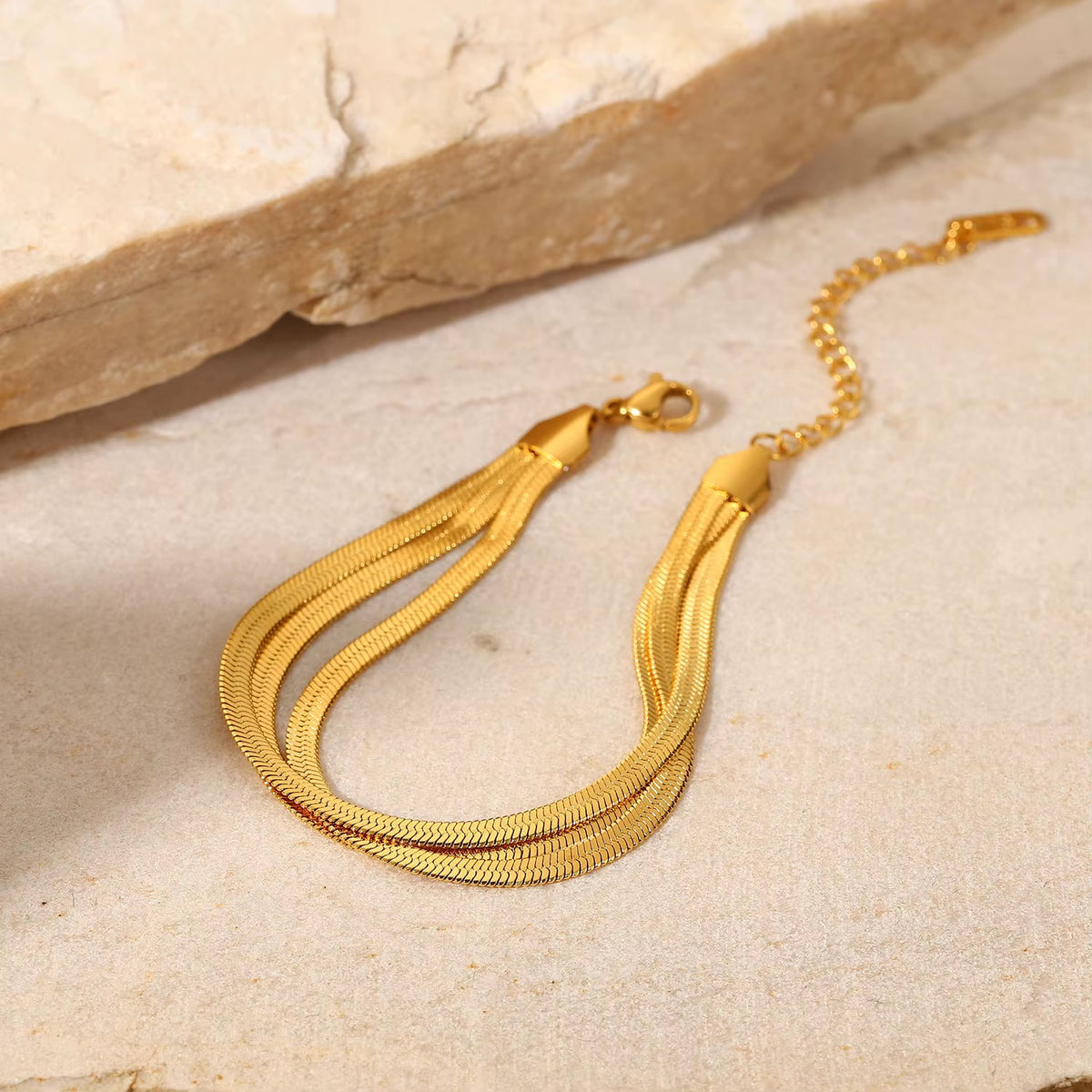 Valenne Snake Chain Bracelet