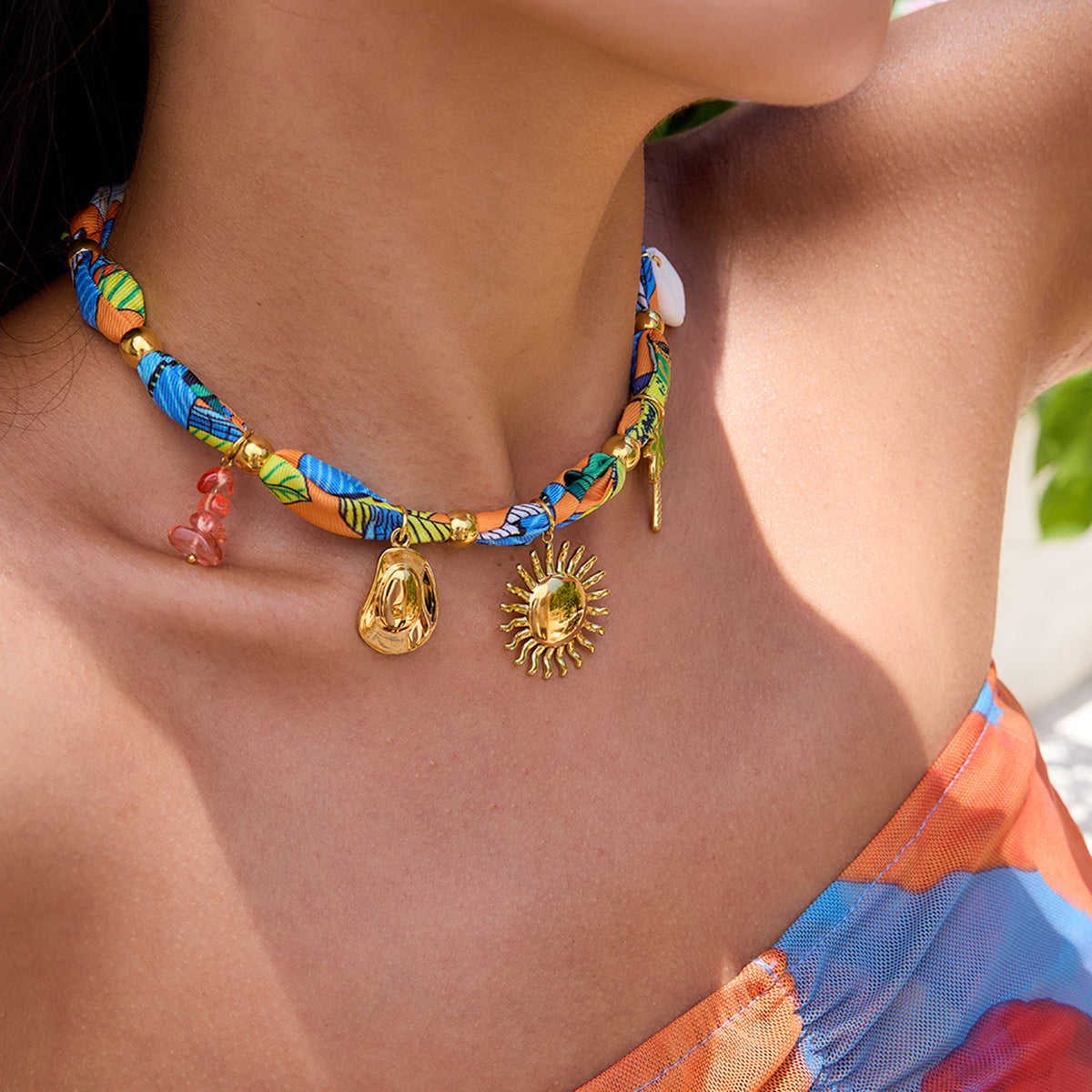 Coralune Choker Necklace