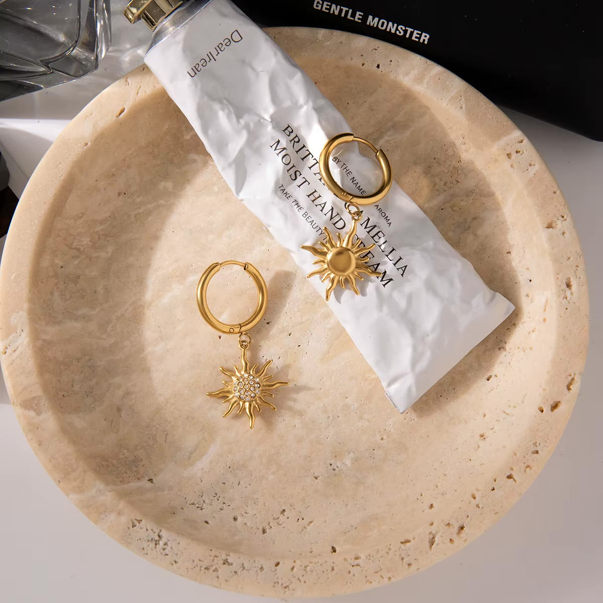 Soluné Earrings