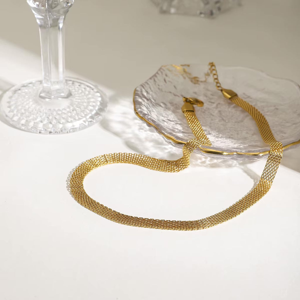 Selinne Mesh Choker Necklace
