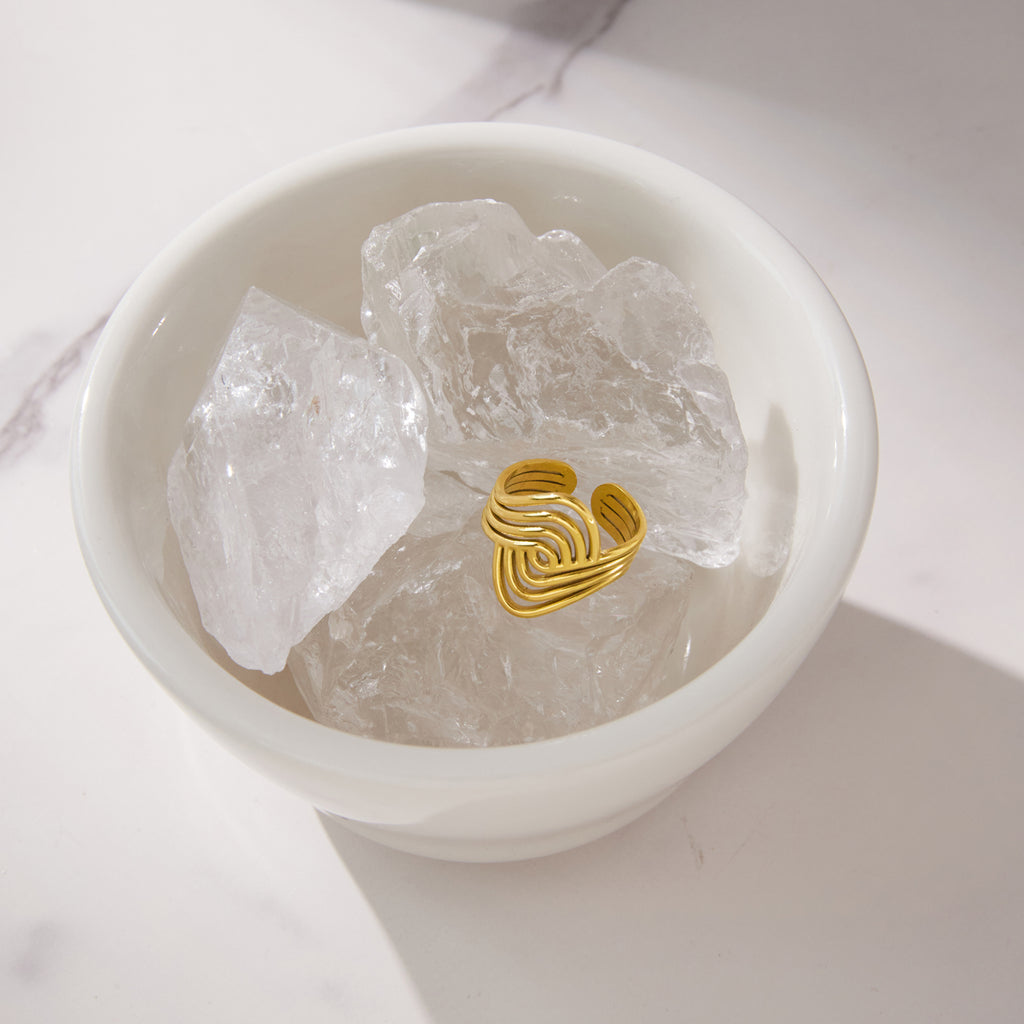 Velisse Wave Ring