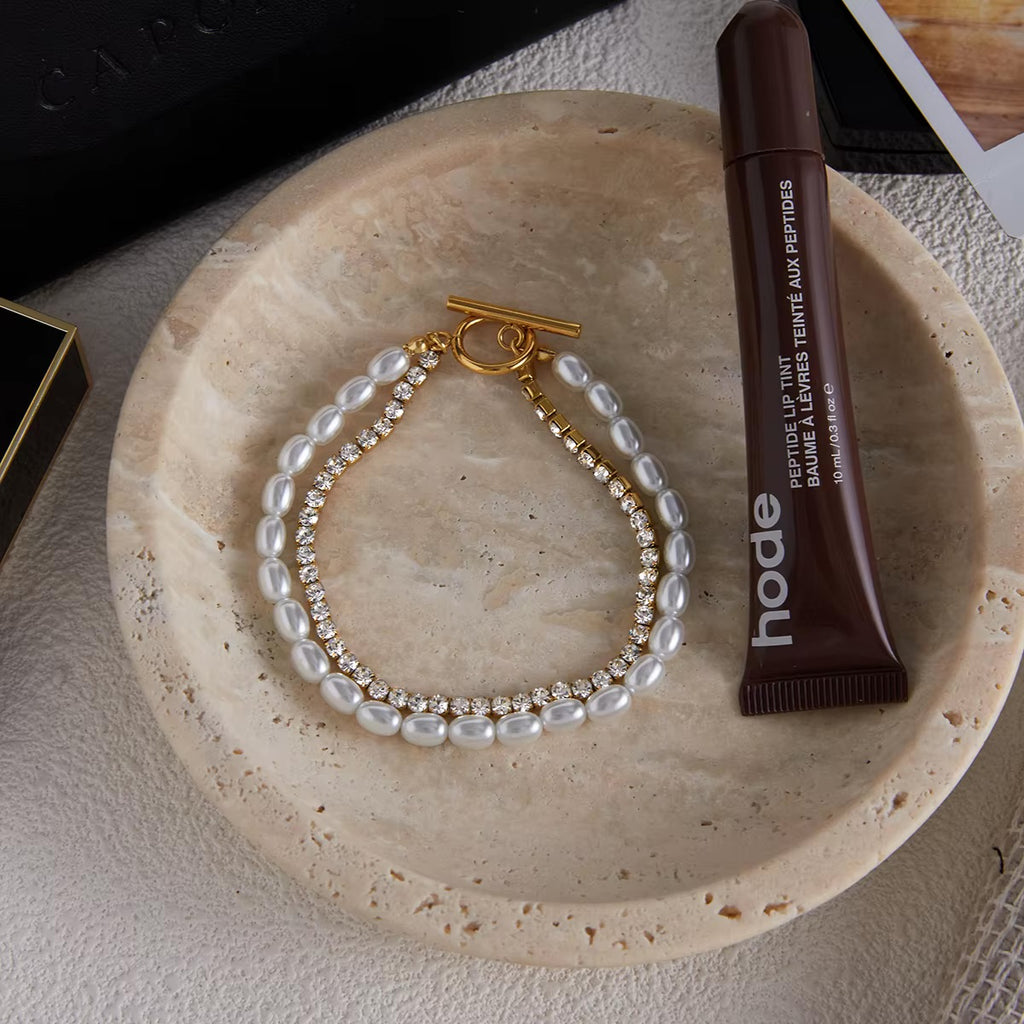Célina Pearl Toggle Bracelet